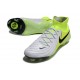 Nike Phantom Luna 2 Elite FG Argent Métallique Noir Volt