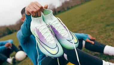 Mercurial superfly pas cher